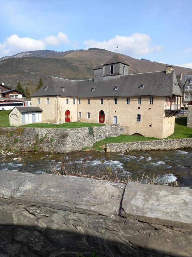Appartement 2 A 4 Personnes Le Pyreneen A Arreau Carrefour Des Activites De Montagne Eksteriør billede